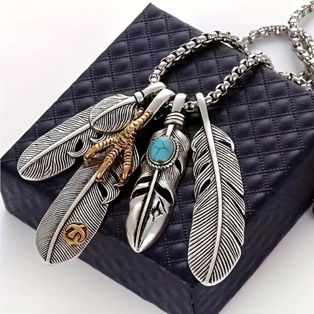 Silver Feather Pendant Necklace. - Picture 3 of 7